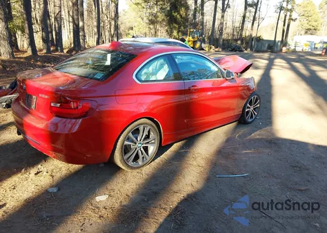 2015 BMW 228I z USA, uszkodzony, nr VIN WBA1F5C57FV257110